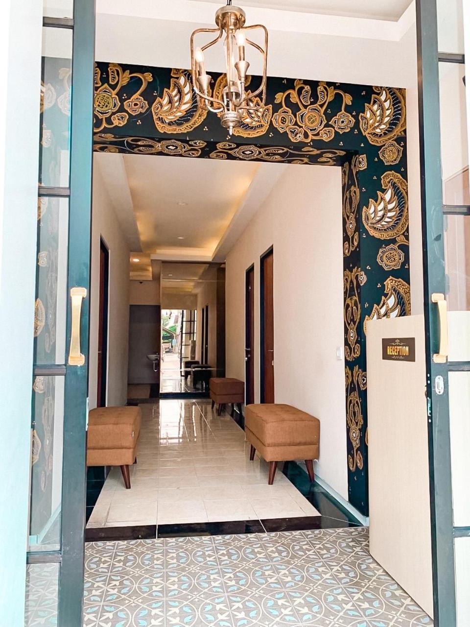 Kartiko Palagan Eksklusif Yogyakarta Hotel Kejayan Екстериор снимка